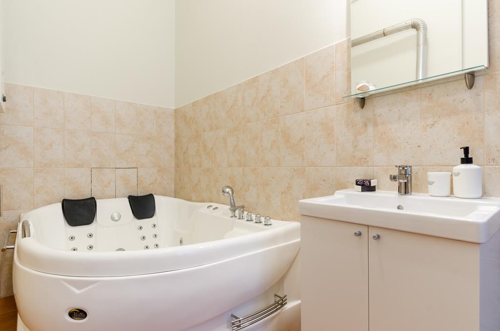 Cumin Apartments Budapest Esterno foto